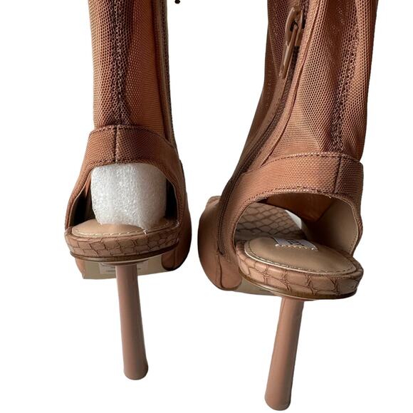 Steve Madden Boots Beverley Blush Mesh Nude Pink Over Knee Boot Women's Size 6 - Picture 7 of 11